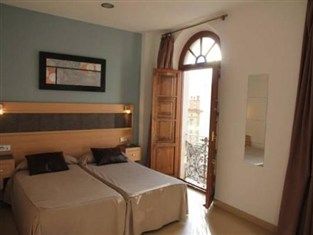 Hostal Plaza Ruiz Ceuta Exteriör bild