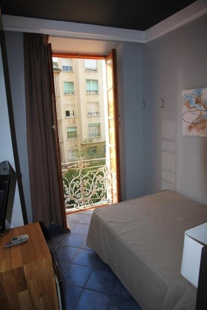 Hostal Plaza Ruiz Ceuta Rum bild